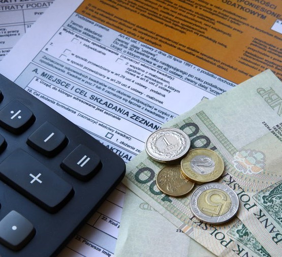 Jedna wpłata na ZUS zamiast czterech. Rząd szykuje ułatwienia dla firm | Aktualności